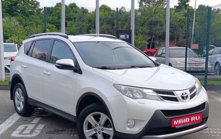 Toyota RAV4, 2014 год, 1 600 000 рублей, 2 фотография
