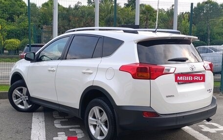 Toyota RAV4, 2014 год, 1 600 000 рублей, 4 фотография