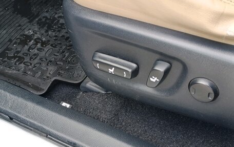 Toyota RAV4, 2014 год, 1 600 000 рублей, 18 фотография