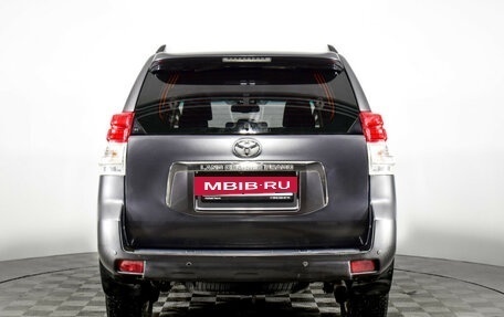 Toyota Land Cruiser Prado 150 рестайлинг 2, 2010 год, 2 549 000 рублей, 6 фотография