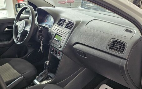 Volkswagen Polo VI (EU Market), 2014 год, 1 099 000 рублей, 19 фотография
