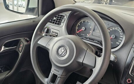Volkswagen Polo VI (EU Market), 2014 год, 1 099 000 рублей, 23 фотография