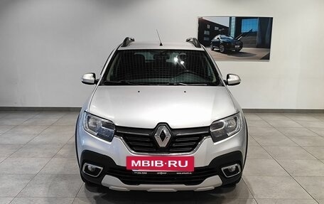 Renault Sandero II рестайлинг, 2019 год, 999 000 рублей, 2 фотография