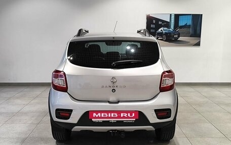 Renault Sandero II рестайлинг, 2019 год, 999 000 рублей, 6 фотография