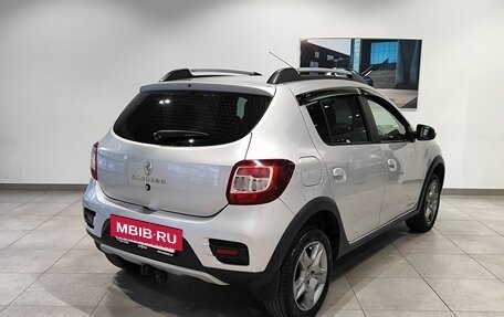 Renault Sandero II рестайлинг, 2019 год, 999 000 рублей, 5 фотография