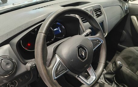 Renault Sandero II рестайлинг, 2019 год, 999 000 рублей, 14 фотография