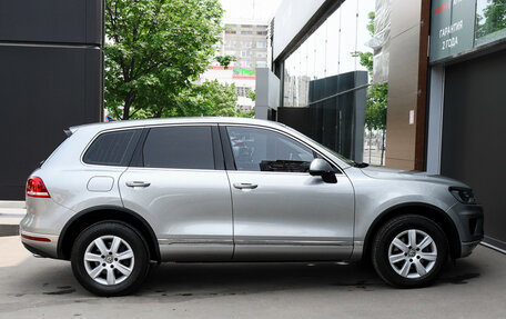 Volkswagen Touareg III, 2018 год, 3 500 000 рублей, 4 фотография
