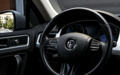 Volkswagen Touareg III, 2018 год, 3 500 000 рублей, 13 фотография