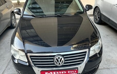 Volkswagen Passat B6, 2006 год, 800 000 рублей, 3 фотография