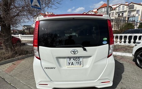 Toyota Roomy I, 2018 год, 1 000 000 рублей, 5 фотография