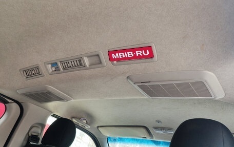 Toyota HiAce H200, 2015 год, 3 550 000 рублей, 12 фотография