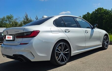 BMW 3 серия, 2019 год, 2 890 000 рублей, 9 фотография