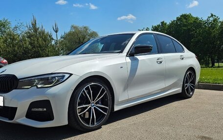 BMW 3 серия, 2019 год, 2 890 000 рублей, 11 фотография