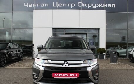 Mitsubishi Outlander III рестайлинг 3, 2015 год, 1 577 700 рублей, 2 фотография