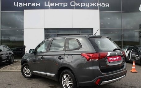 Mitsubishi Outlander III рестайлинг 3, 2015 год, 1 577 700 рублей, 6 фотография