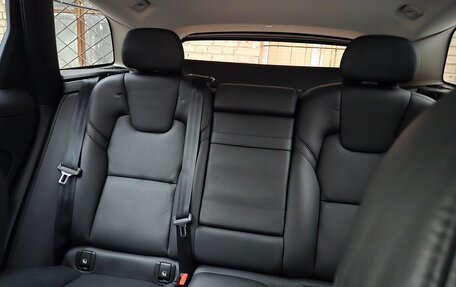 Volvo XC60 II, 2020 год, 4 300 000 рублей, 5 фотография