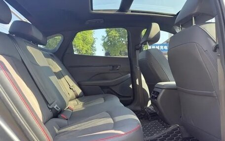 Hyundai Elantra, 2024 год, 2 377 000 рублей, 21 фотография