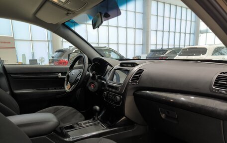 KIA Sorento II рестайлинг, 2017 год, 1 899 000 рублей, 15 фотография