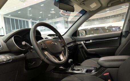 KIA Sorento II рестайлинг, 2017 год, 1 899 000 рублей, 20 фотография