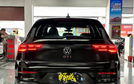 Volkswagen Golf GTI, 2022 год, 2 300 000 рублей, 6 фотография