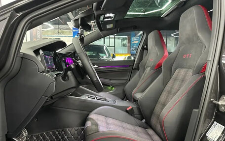 Volkswagen Golf GTI, 2022 год, 2 300 000 рублей, 13 фотография