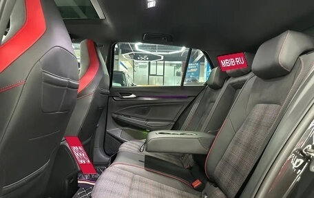 Volkswagen Golf GTI, 2022 год, 2 300 000 рублей, 14 фотография