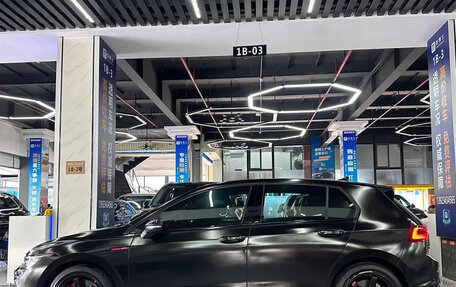 Volkswagen Golf GTI, 2022 год, 2 300 000 рублей, 5 фотография
