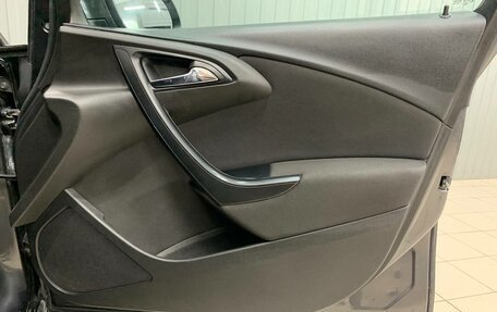 Opel Astra J, 2012 год, 600 000 рублей, 17 фотография