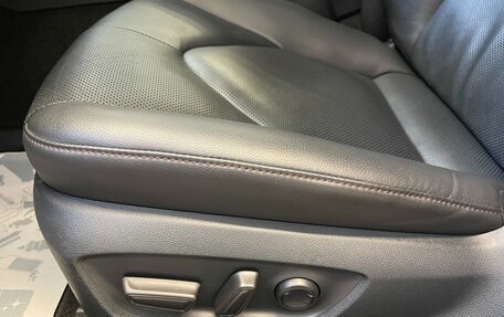 Toyota Camry, 2019 год, 3 700 000 рублей, 16 фотография