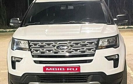 Ford Explorer VI, 2019 год, 2 380 000 рублей, 2 фотография