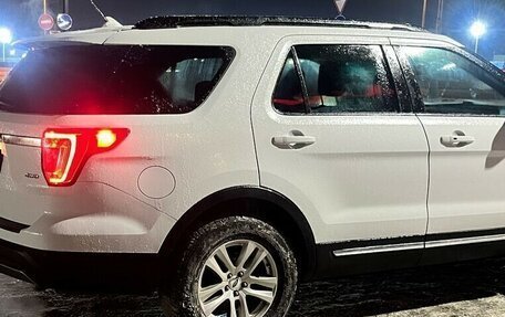 Ford Explorer VI, 2019 год, 2 380 000 рублей, 10 фотография