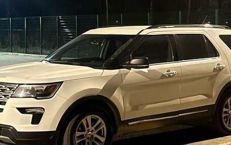 Ford Explorer VI, 2019 год, 2 380 000 рублей, 5 фотография