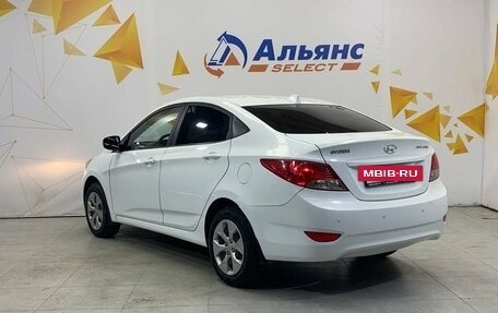 Hyundai Solaris II рестайлинг, 2012 год, 620 000 рублей, 5 фотография