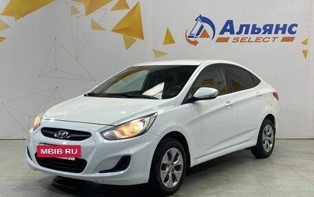 Hyundai Solaris II рестайлинг, 2012 год, 620 000 рублей, 7 фотография