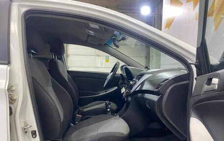 Hyundai Solaris II рестайлинг, 2012 год, 620 000 рублей, 29 фотография