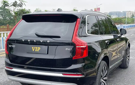 Volvo XC90 II рестайлинг, 2022 год, 3 959 077 рублей, 4 фотография