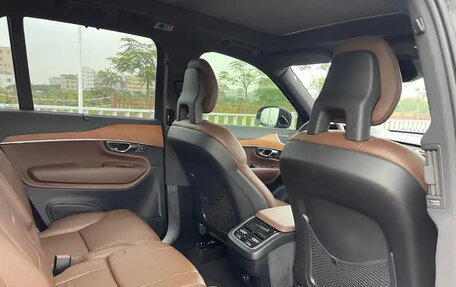 Volvo XC90 II рестайлинг, 2022 год, 3 959 077 рублей, 21 фотография