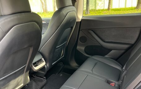 Tesla Model Y I, 2023 год, 3 980 000 рублей, 12 фотография