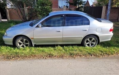 Toyota Avensis III рестайлинг, 2002 год, 390 000 рублей, 1 фотография