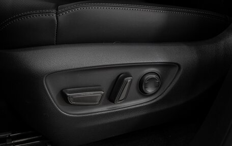 Toyota Land Cruiser, 2022 год, 10 400 000 рублей, 24 фотография