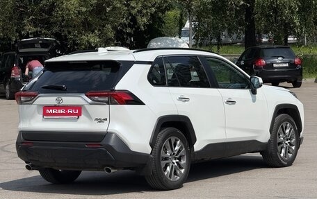 Toyota RAV4, 2020 год, 3 650 000 рублей, 3 фотография
