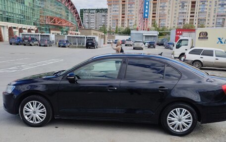 Volkswagen Jetta VI, 2011 год, 850 000 рублей, 4 фотография