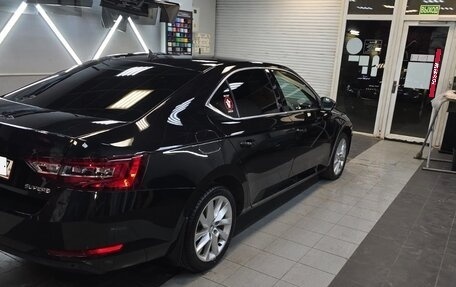 Skoda Superb III рестайлинг, 2016 год, 2 250 000 рублей, 4 фотография