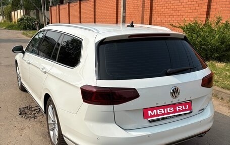 Volkswagen Passat B8 рестайлинг, 2019 год, 2 970 000 рублей, 4 фотография