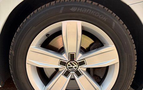 Volkswagen Passat B8 рестайлинг, 2019 год, 2 970 000 рублей, 15 фотография