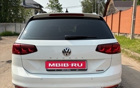 Volkswagen Passat B8 рестайлинг, 2019 год, 2 970 000 рублей, 11 фотография