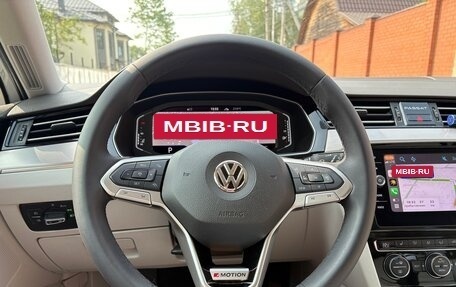 Volkswagen Passat B8 рестайлинг, 2019 год, 2 970 000 рублей, 24 фотография