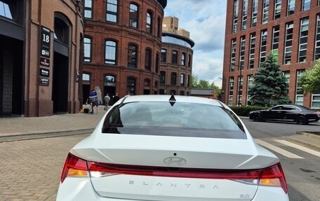 Hyundai Elantra, 2024 год, 2 999 999 рублей, 8 фотография