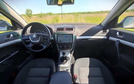Skoda Octavia, 2011 год, 890 000 рублей, 11 фотография