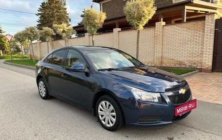 Chevrolet Cruze II, 2011 год, 765 000 рублей, 7 фотография